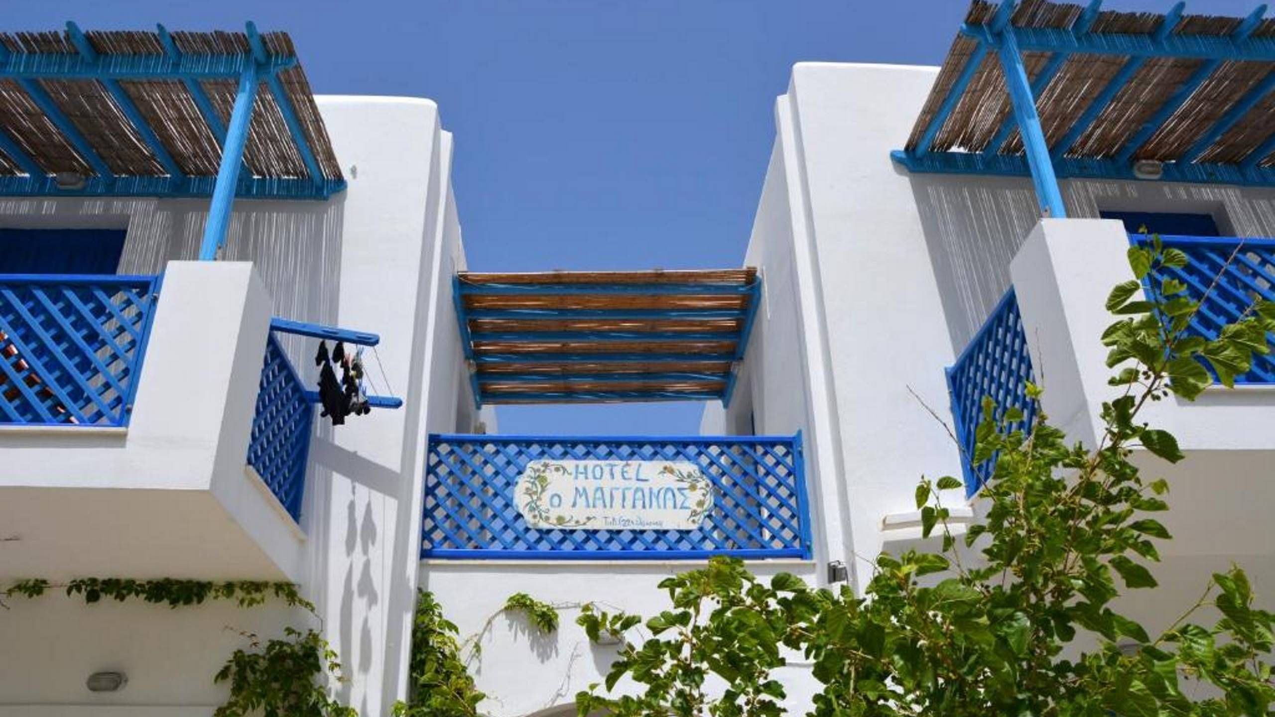 &Delta;&omega;&mu;ά&tau;&iota;&alpha; &Mu;&alpha;&gamma;&gamma;&alpha;&nu;ά&sigmaf; &Alpha;&sigma;&tau;&upsilon;&pi;ά&lambda;&alpha;&iota;&alpha;